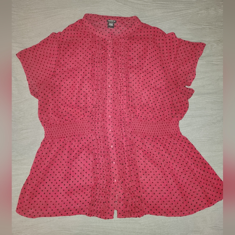 Torrid Size 3 Polyester PolkaDot Shell